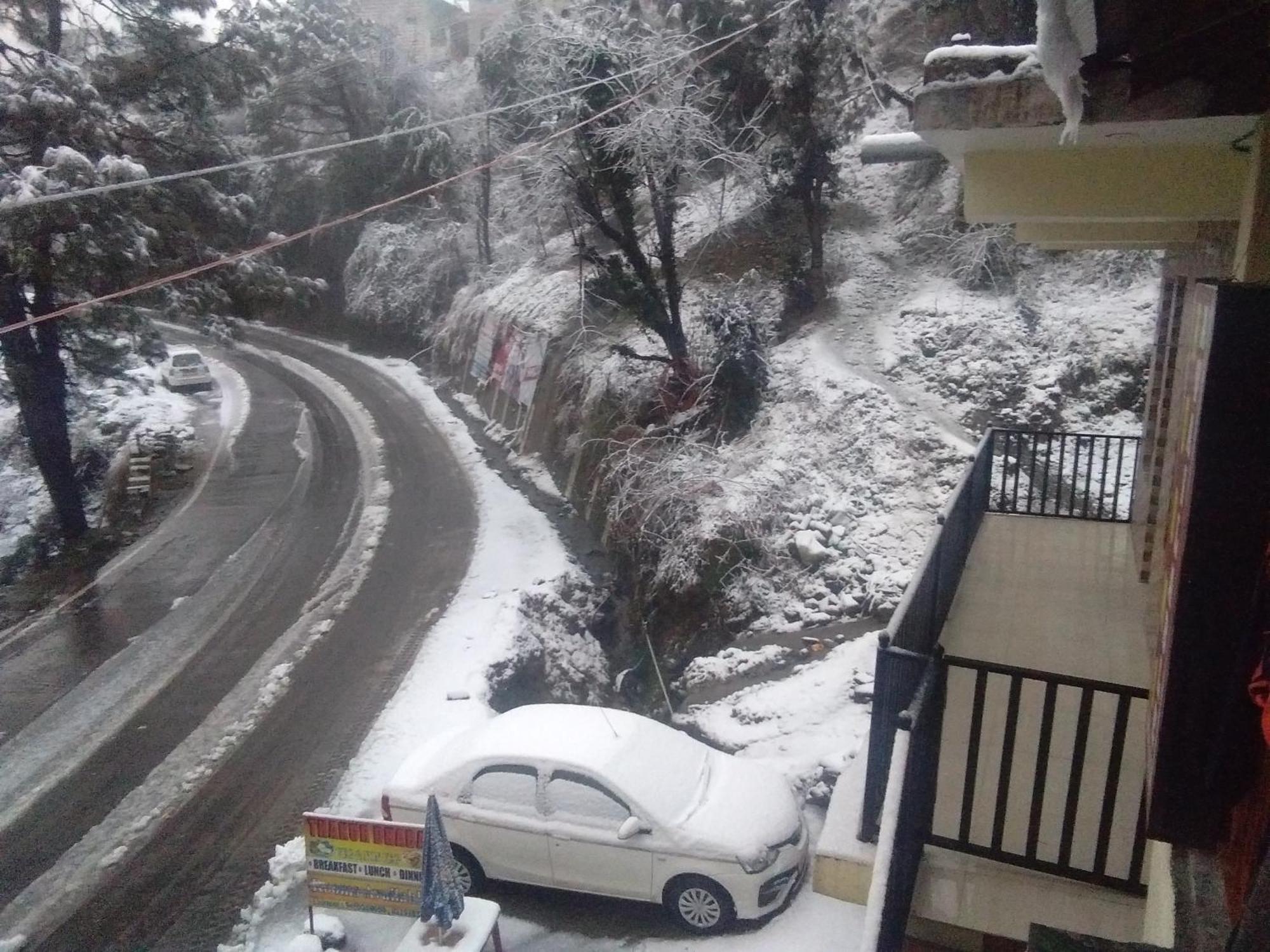Nh 47 Rooms Dalhousie Bagian luar foto